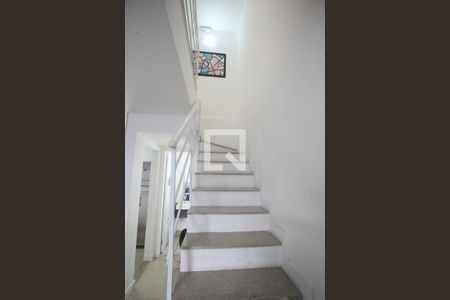 Escada de casa à venda com 3 quartos, 95m² em Taquara, Rio de Janeiro