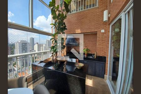 Apartamento à venda com 4 quartos, 300m² em Vila Cordeiro, São Paulo