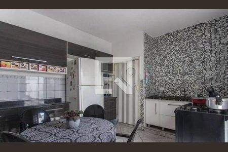 Apartamento à venda com 2 quartos, 72m² em Pari, São Paulo