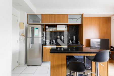 Apartamento à venda com 2 quartos, 66m² em Parque Industrial Tomas Edson, São Paulo