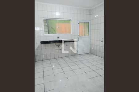 Casa à venda com 3 quartos, 169m² em Vila Valparaiso, Santo André