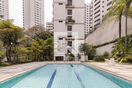 Apartamento à venda com 5 quartos, 300m² em Santa Cecilia, São Paulo