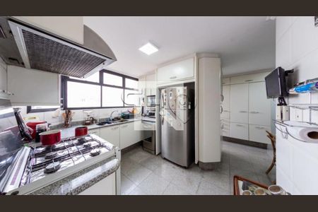 Apartamento à venda com 160m², 3 quartos e 2 vagas