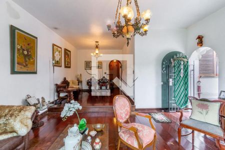 Casa à venda com 5 quartos, 400m² em Siciliano, São Paulo