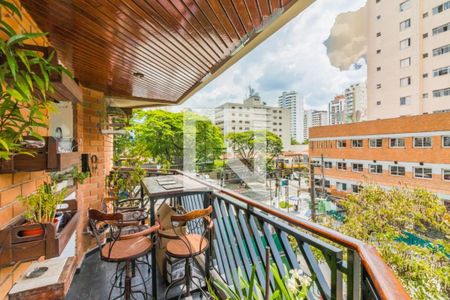 Apartamento à venda com 4 quartos, 205m² em Vila Uberabinha, São Paulo