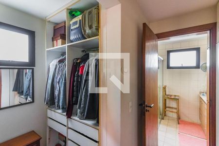 Apartamento à venda com 4 quartos, 205m² em Vila Uberabinha, São Paulo