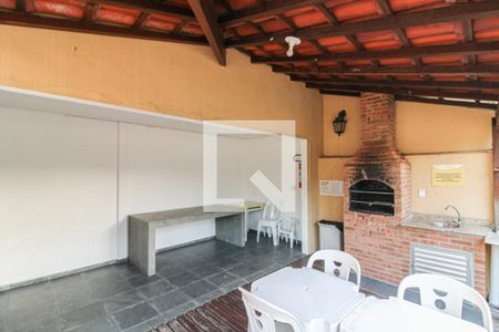 Casa de condomínio à venda com 60m², 2 quartos e 1 vaga Casa de condomínio à venda com 60m², 2 quartos e 1 vagaÁrea comum - Churrasqueira