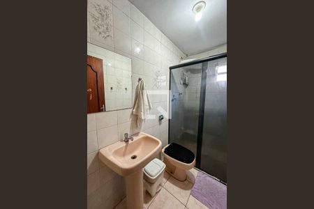 Banheiro de casa à venda com 4 quartos, 150m² em Jardim Carlu, São Paulo