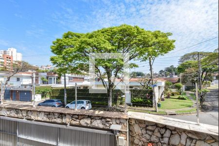 Casa à venda com 3 quartos, 232m² em Bela Aliança, São Paulo