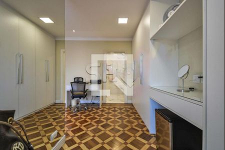 Casa à venda com 4 quartos, 519m² em Pacaembu, São Paulo