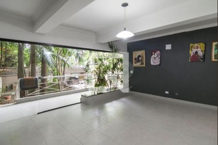 Casa à venda com 3 quartos, 600m² em Tremembé, São Paulo