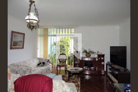 Casa à venda com 3 quartos, 220m² em Brooklin, São Paulo