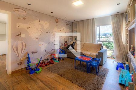 Casa à venda com 3 quartos, 250m² em Vila Nova Mazzei, São Paulo