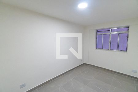 Quarto de casa para alugar com 1 quarto, 35m² em Vila Santa Catarina, São Paulo