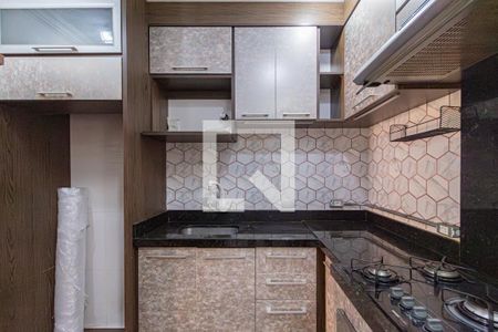 Cozinha e área de serviço de apartamento para alugar com 2 quartos, 50m² em São Pedro, Osasco