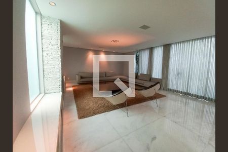 Casa à venda com 4 quartos, 545m² em Belvedere, Belo Horizonte