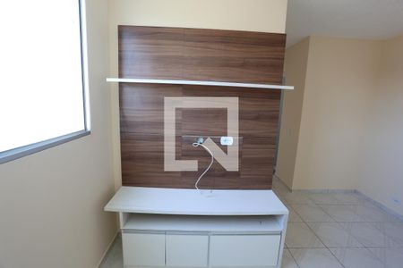 Sala de apartamento para alugar com 2 quartos, 48m² em Vila Urupes, Suzano