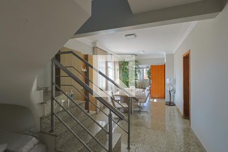 Sala de apartamento para alugar com 4 quartos, 200m² em Cidade Nova, Belo Horizonte