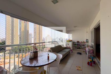 Varanda de apartamento à venda com 3 quartos, 127m² em Vila Firmiano Pinto, São Paulo