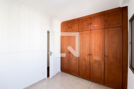 Quarto 1 de apartamento para alugar com 3 quartos, 93m² em Santa Teresinha, São Paulo