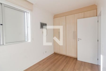 Quarto de apartamento para alugar com 2 quartos, 76m² em Canto, Florianópolis