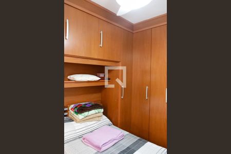Quarto 1 de apartamento à venda com 2 quartos, 57m² em Jaguaribe, Osasco