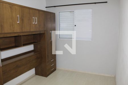 Quarto de apartamento para alugar com 2 quartos, 50m² em Jardim dos Ipês, Cotia