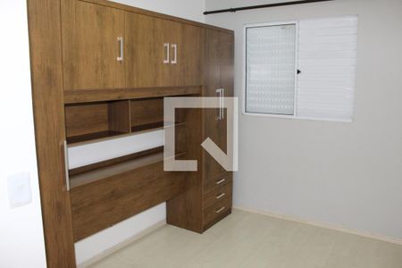 Quarto de apartamento para alugar com 2 quartos, 50m² em Jardim dos Ipês, Cotia