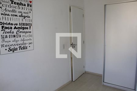 Quarto de apartamento para alugar com 2 quartos, 50m² em Jardim dos Ipês, Cotia