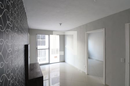 Sala de apartamento para alugar com 3 quartos, 70m² em Galo Branco, São Gonçalo