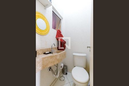 Lavabo de casa de condomínio à venda com 3 quartos, 100m² em Vila Mazzei, São Paulo