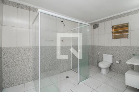 Banheiro de casa para alugar com 2 quartos, 120m² em Vila Ré, São Paulo