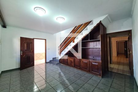 Sala de casa para alugar com 3 quartos, 191m² em Parque São Rafael, São Paulo