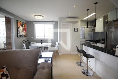 Sala/Cozinha de casa à venda com 3 quartos, 105m² em Santa Teresinha, São Paulo