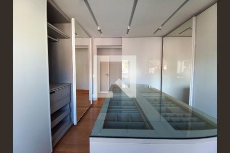 Closet de casa à venda com 4 quartos, 608m² em Belvedere, Belo Horizonte