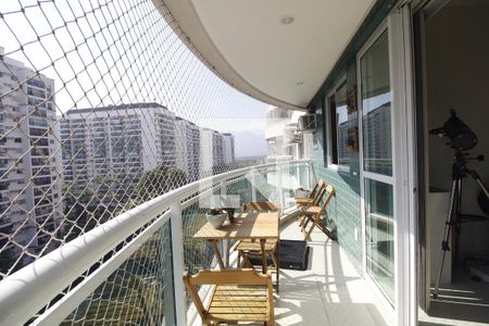 Varanda de apartamento para alugar com 2 quartos, 68m² em Jacarepaguá, Rio de Janeiro