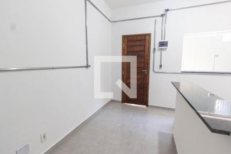 Quarto de casa para alugar com 1 quarto, 30m² em Chora Menino, São Paulo