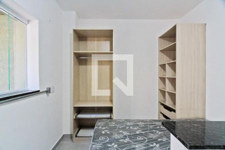 Kitnet de casa para alugar com 1 quarto, 30m² em Chora Menino, São Paulo