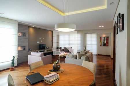 Apartamento à venda com 167m², 3 quartos e 2 vagasSala