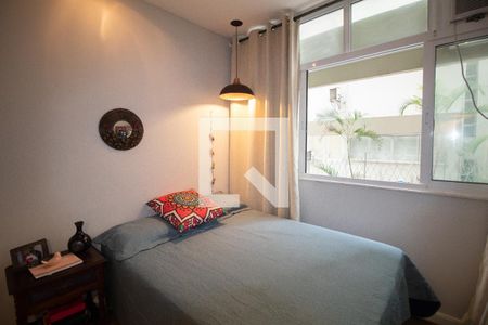 Quarto 1 de apartamento à venda com 4 quartos, 145m² em Ipanema, Rio de Janeiro