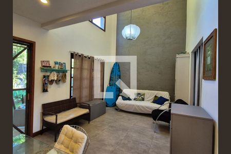 Casa à venda com 3 quartos, 160m² em Recreio dos Bandeirantes, Rio de Janeiro