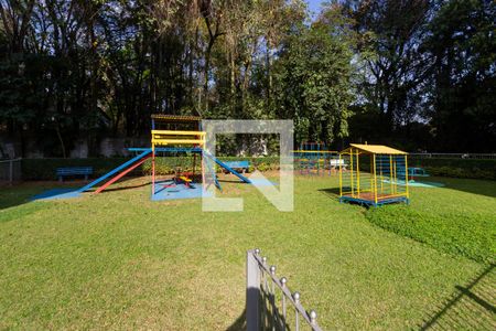 Apartamento à venda com 108m², 2 quartos e 1 vaga Apartamento à venda com 108m², 2 quartos e 1 vagaÁrea comum - Playground