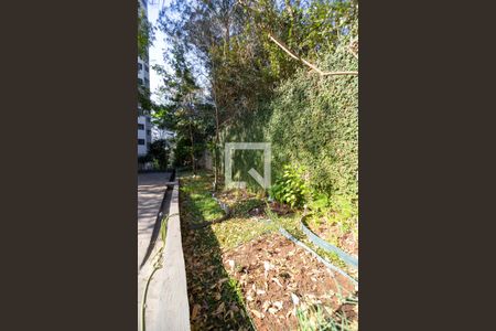 Apartamento à venda com 108m², 2 quartos e 1 vaga Apartamento à venda com 108m², 2 quartos e 1 vagaCondomínio