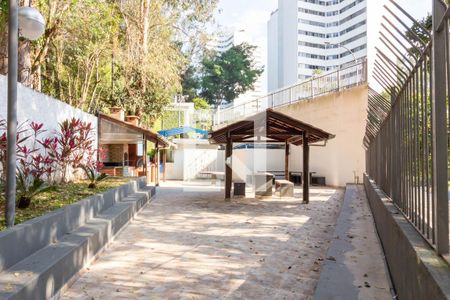 Apartamento à venda com 108m², 2 quartos e 1 vaga Apartamento à venda com 108m², 2 quartos e 1 vagaÁrea comum - Churrasqueira