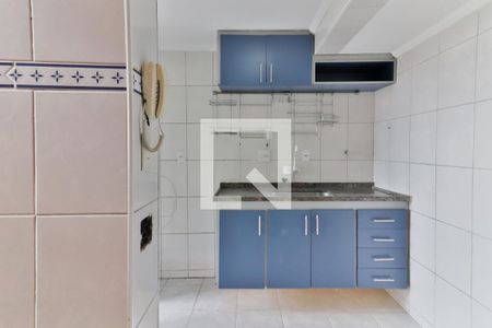 Apartamento à venda com 108m², 2 quartos e 1 vaga Apartamento à venda com 108m², 2 quartos e 1 vagaCozinha e Área de Serviço