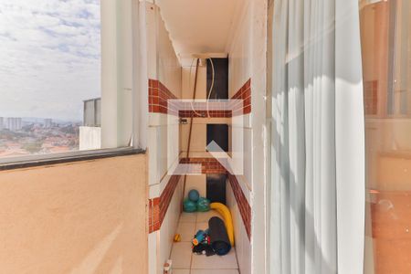Apartamento à venda com 108m², 2 quartos e 1 vaga Apartamento à venda com 108m², 2 quartos e 1 vagaArea da Piscina e Churrasqueira