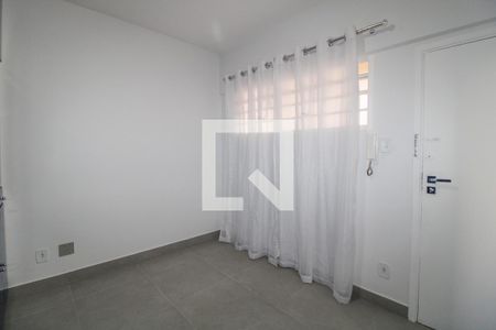 Sala de kitnet/studio para alugar com 1 quarto, 37m² em Vila Itapura, Campinas