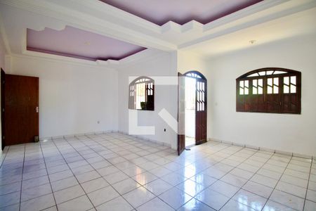 Sala de casa para alugar com 3 quartos, 200m² em Brotas, Salvador