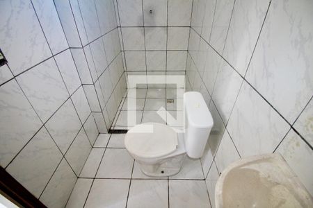 Banheiro da Suíte de casa para alugar com 3 quartos, 200m² em Brotas, Salvador