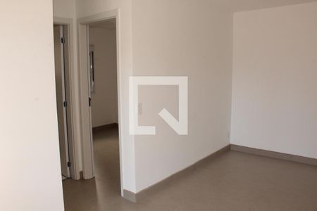 Sala de apartamento para alugar com 2 quartos, 53m² em Jardim Rebelato, Cotia